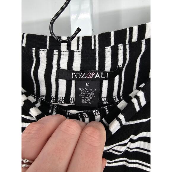 Roz & Ali Women's Black-White Striped Polyester Stretch Waist Skirt Size M - Picture 3 of 4